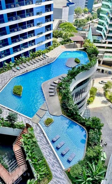 Main Pool – Aerial View